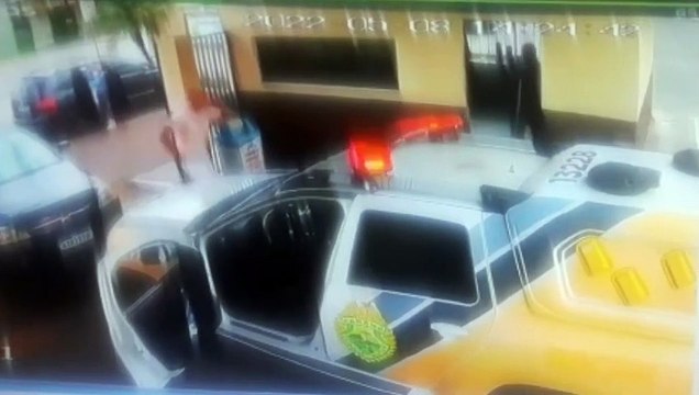 Bebê de apenas cinco dias é salva por Policiais Militares após se engasgar com leite