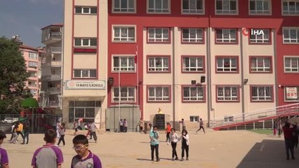 Minik yazarlar kendilerine özgü ilk eserlerini yazdı