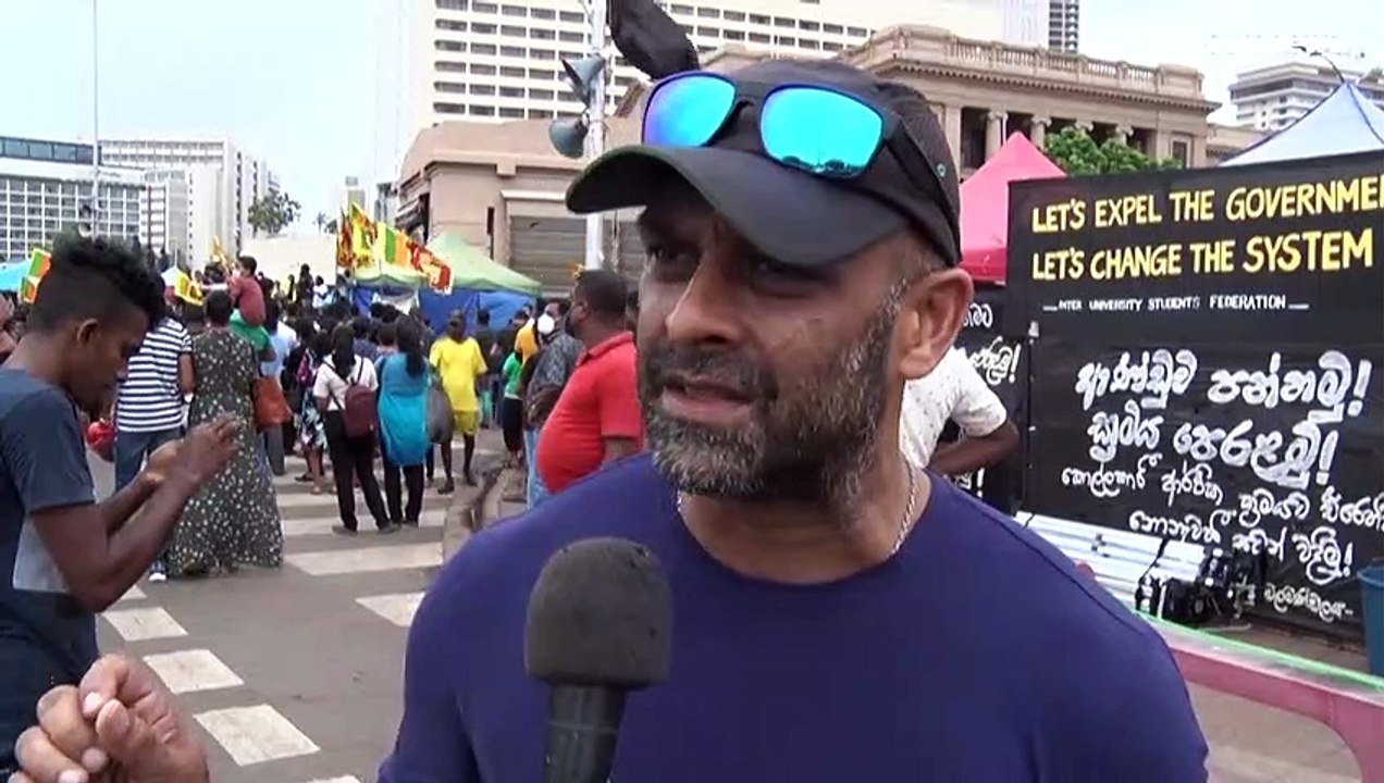 Sri Lankas Premier reicht nach Protesten seinen Rücktritt ein
