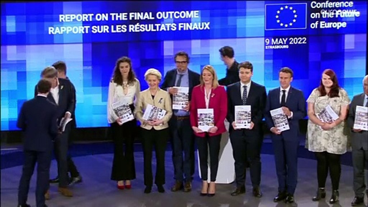Si chiude con una danza la conferenza sul futuro dell'Europa