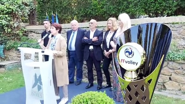 La ville d'Istres met à l'honneur les volleyeuses vainqueures de la Coupe