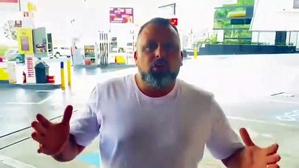 Chorão da recado a caminhoneiros, após novo aumento do diesel