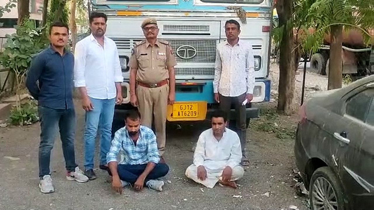 Jail : जेल में रची थी तीन करोड़ की लूट की साजिश, video में देखें फिर क्या हुआ