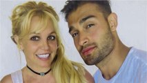 VOICI : Britney Spears et Sam Asghari bientôt mariés, la date de la cérémonie a été fixée