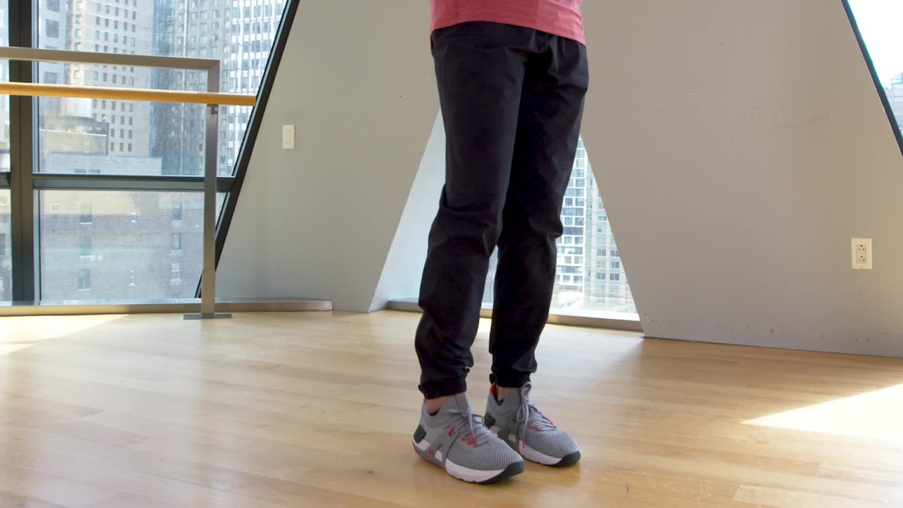 Switch Up Leg Day With This Lunge Variation | Men’s Health Muscle