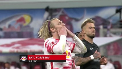 Leipzig score four to climb into UCL places