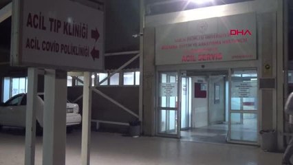 İZMİR-DİNİ NİKAHLI EŞİNİ GÖĞSÜNDEN BIÇAKLADI