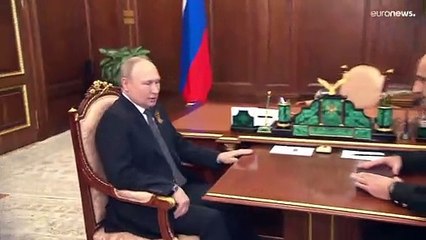 Putin afirma que seguirá adelante con sus planes en Ucrania mientras continúa la ofensiva en el este