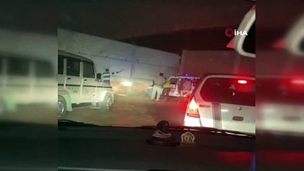Hindistan'da yakalamaya çalıştığı leopar, polise saldırdı