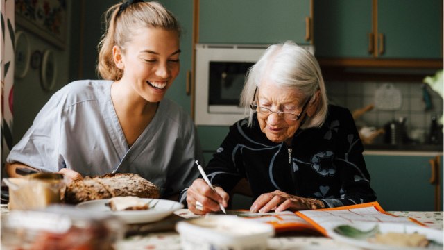 7 conseils pour organiser le maintien à domicile d'un proche dépendant