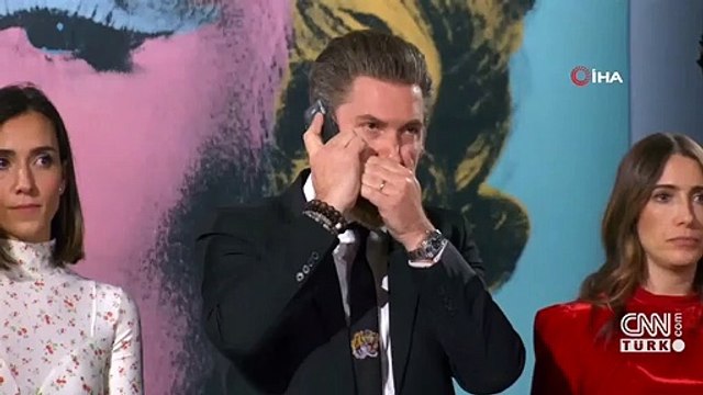 Andy Warhol'un ünlü Marilyn Monroe portresi, rekor fiyata alıcı buldu