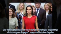 Letizia d'Espagne sublime - elle fait sensation dans sa robe rouge zippée recyclée pour sa dernière