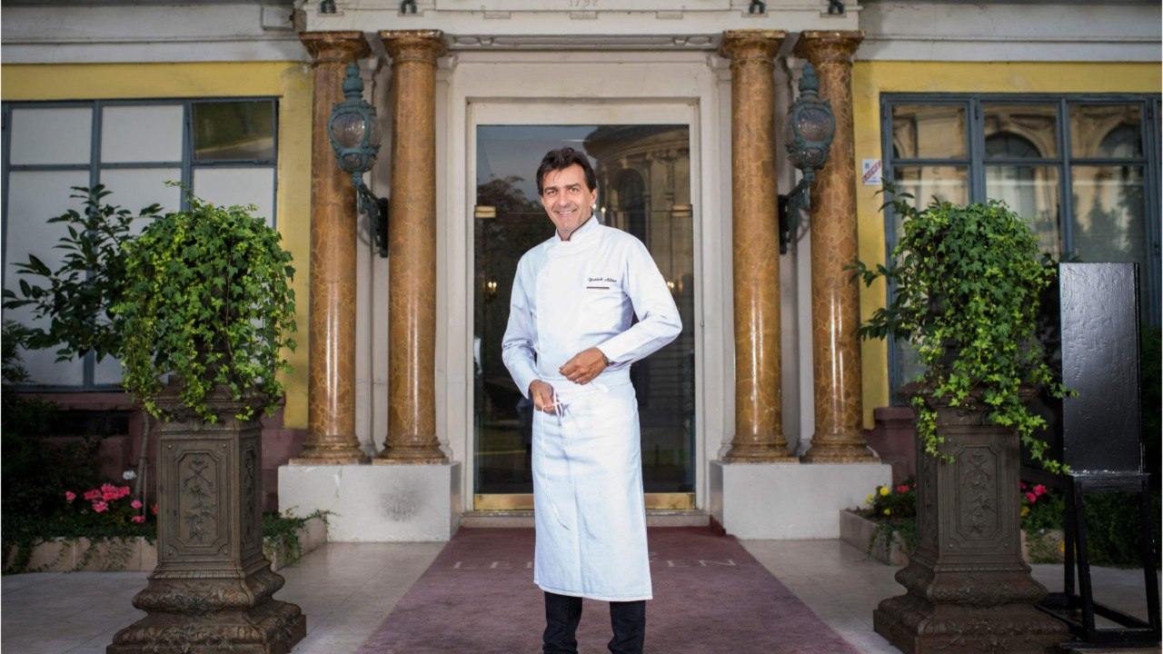 VOICI : Mort d'Antoine Alléno : son père, Yannick Alléno, brise le silence et publie une photo déchirante