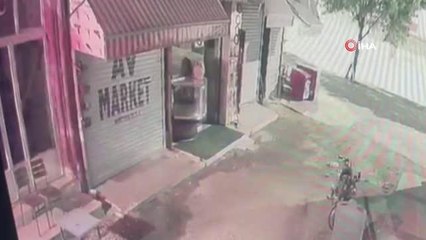 Son dakika haber! Bolvadin'de çıkan çarşı yangının başlama anı güvenlik kamerasında