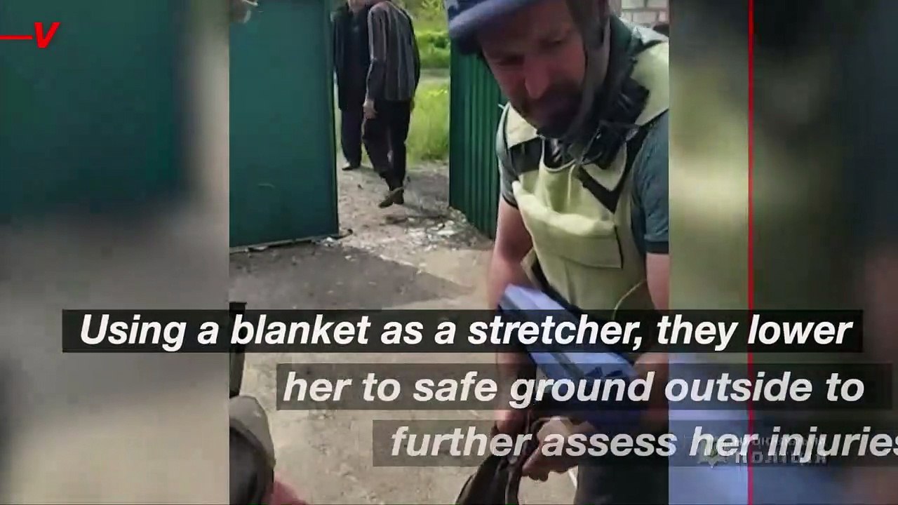 Woman Rescued From Basement by Blanket After Shelling in Donetsk