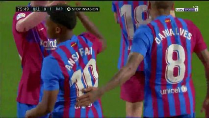 Download Video: ملخص مباراة برشلونة وريال بيتيس 2 1 الدوري الاسباني