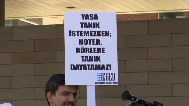 Görme Engelliler 'Tanık Şartını' Türkiye Noterler Birliği Önünde Protesto Etti: En Hafif Tabirle Haddini Bilmezliktir