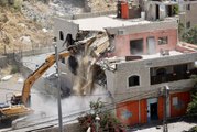İsrail güçleri, Doğu Kudüs'te Filistinlilere ait bir evi yıktı
