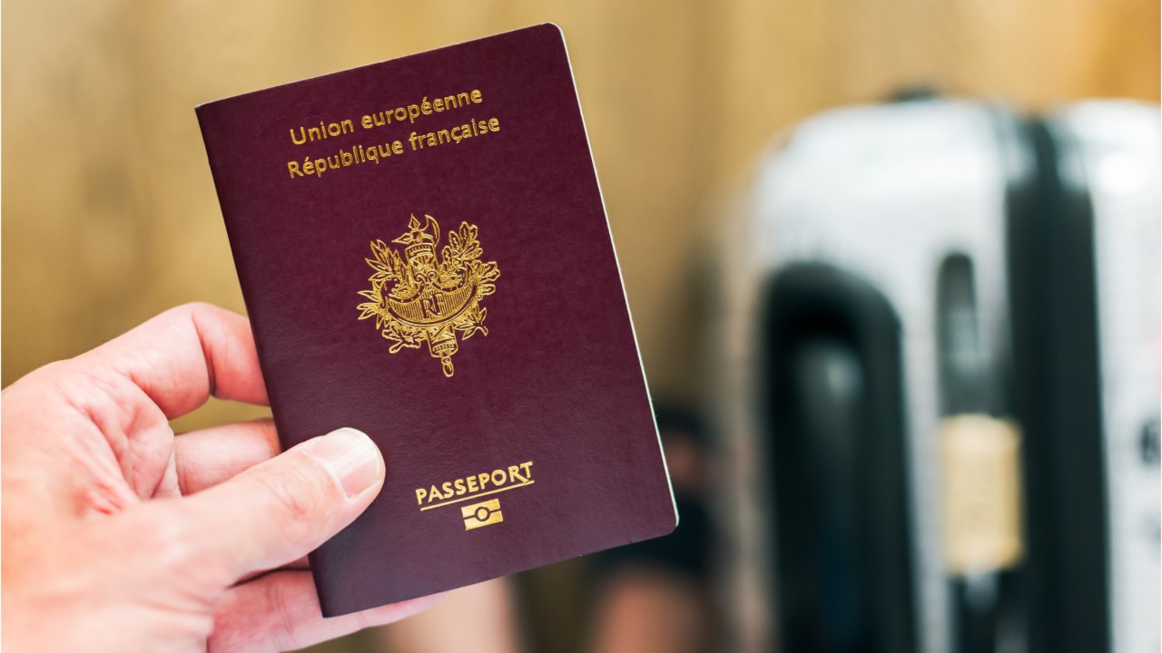 Validité du passeport : durée et délai pour voyager - Capital.fr