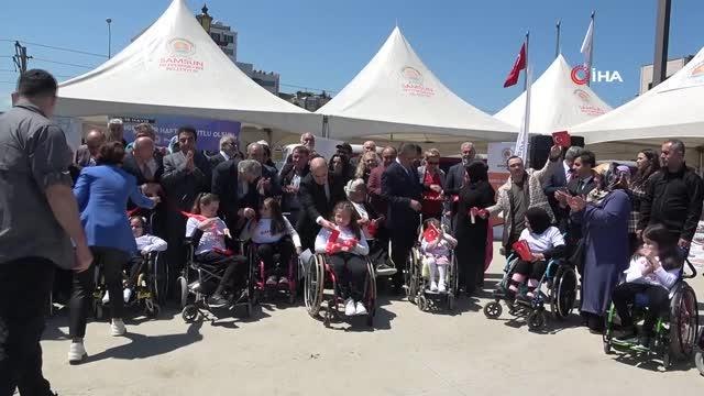 Samsun'da engellilerin ürettiği el emeği ürünler açılan sergide vatandaşlarla buluştu