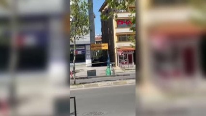 AK PARTİ ATAŞEHİR İLÇE BAŞKANLIĞI ÖNÜNDEKİ ŞÜPHELİ ÇANTA İMHA EDİLDİ