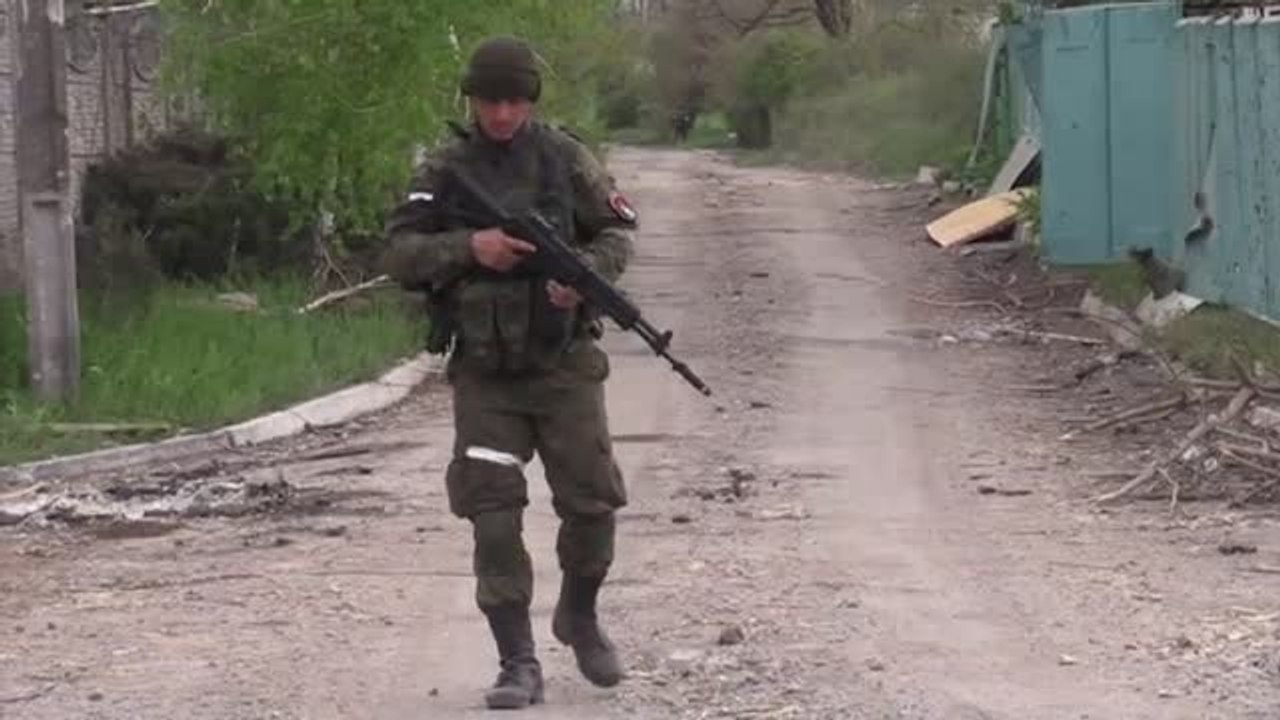 Rusia mantiene los ataques sobre Azovstal