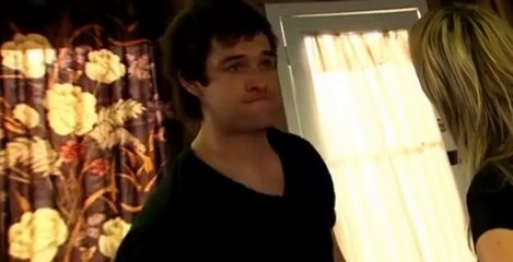 Outrageous Fortune S05 E01