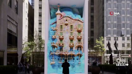 Refik Anadol’un NFT eseri milyonlarca dolara satıldı