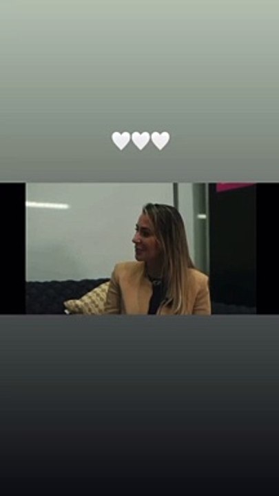 Gims et Magali Berdah discutent de Demdem, la femme de Gims @ Instagram / Demdem