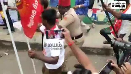 இந்தி கட்டாயம்; புதுச்சேரி ஜிப்மர் மருத்துவமனை அருகே போராட்டம்; தள்ளுமுள்ளு!