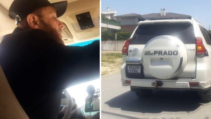 "Sopalı şifacı" yine ortaya çıktı! Bu kez arabada "Cin" çıkartırken görüntülendi