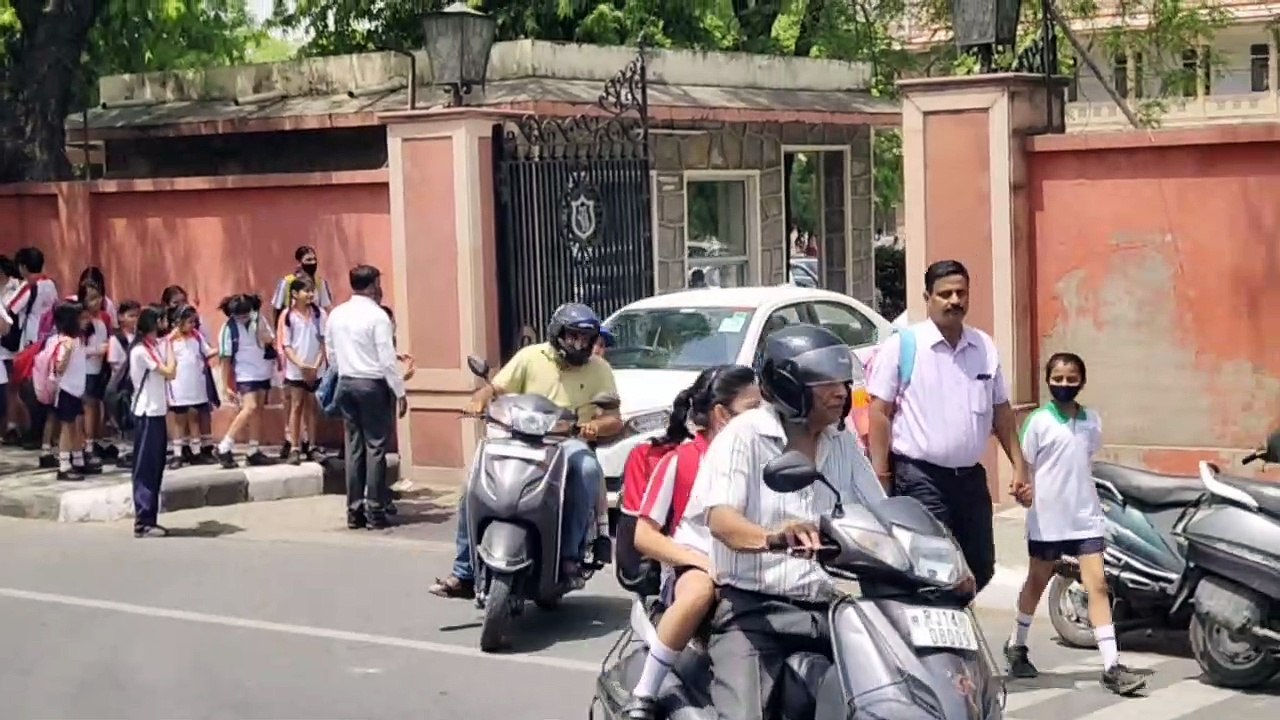 शिक्षा विभाग के आदेशों की उड़ी धज्जियां,खुले कई निजी स्कूल