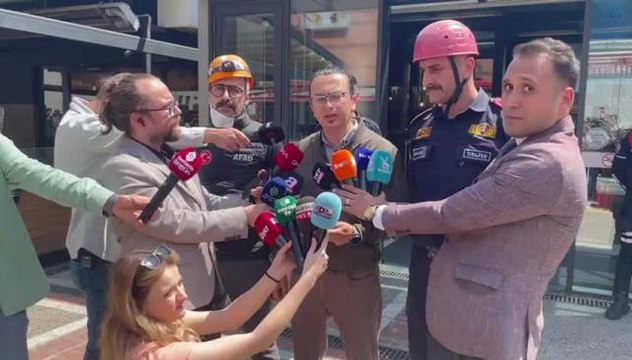 Bursa'da Tavanı Çöken Alışveriş Merkezinin Teknik Müdürü: Avm'yi Boşalttık, İncelemeler Devam Ediyor.