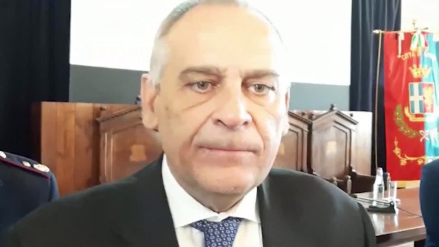 Il capo della polizia Giannini: Colleghi uccisi sono un esempio, camminano con noi