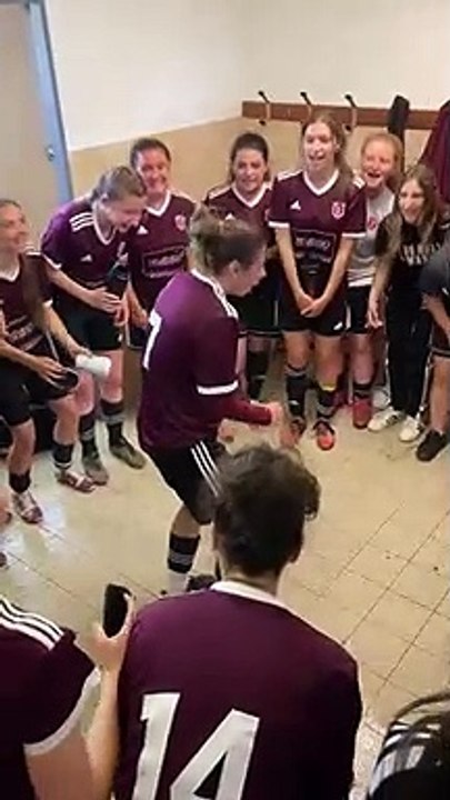 Victoire 4 à 2 des Séniors Féminines pour leur dernier match (et en plus à domicile)