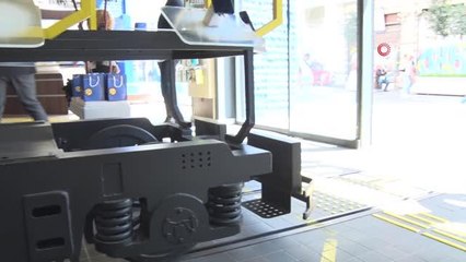 Turkcell, mevcut mağazalarını engellilerin kolay erişebilmesi için yeniden tasarladı: 81 ilde 103 'engelsiz mağaza'