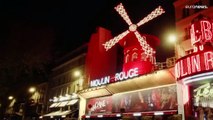 Airbnb invitará a tres parejas a dormir una noche en el Moulin Rouge