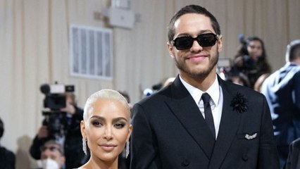 Kim Kardashian accusée de « contrôler » Pete Davidson