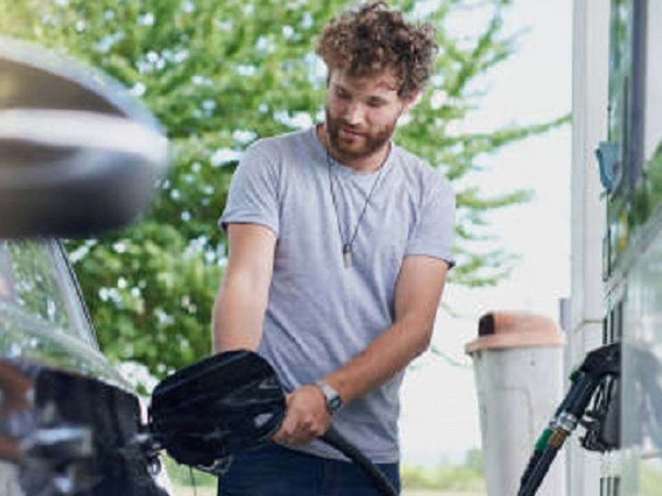 Zusätzliche CO2-Abgabe? EU will Privatpersonen verschonen!