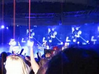 Tokio Hotel : By your side 1/2