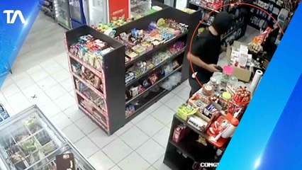 Delincuentes asaltaron un minimarket ubicado en la vía a Salitre