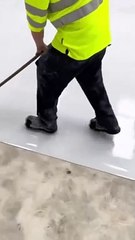 Ce sol en Polymère est tellement facile à poser... Vraiment satisfaisant