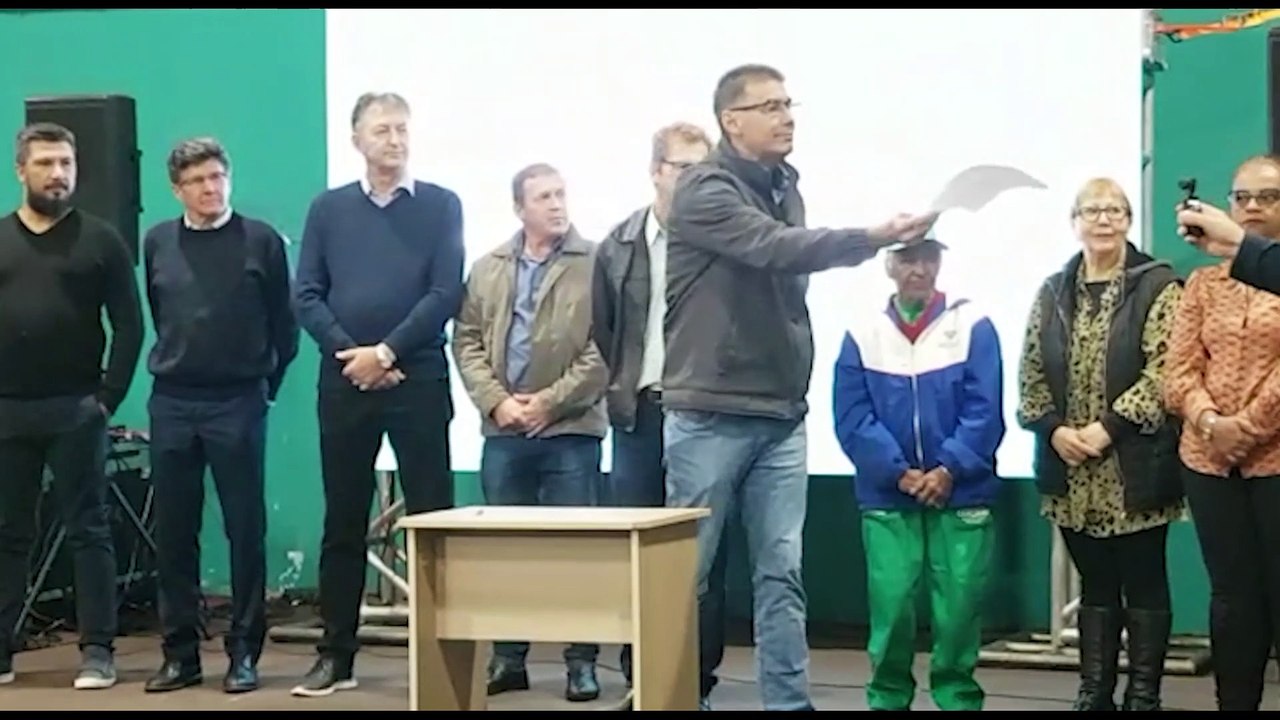 Projeto de incentivo às  Cooperativas de Catadores de Recicláveis reúne autoridades no Ecoponto Manaus