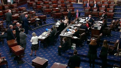 Senado dos EUA falha em aprovar lei que garante acesso ao aborto