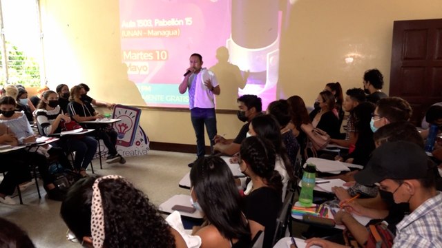 Estudiantes de Comunicación de la UNAN-Managua sostienen encuentro para afianzar conocimientos