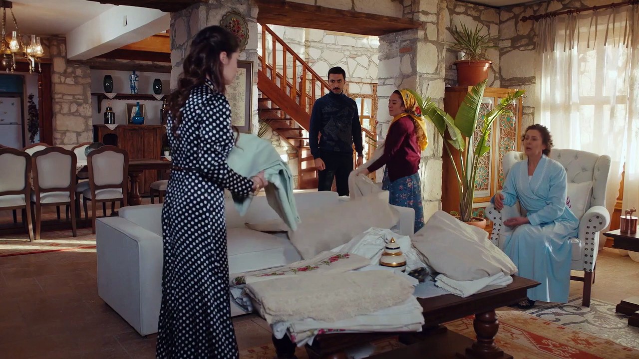 La Hija del Embajador - Sefirin Kizi - Capítulo 41 (AUDIO ESPAÑOL)