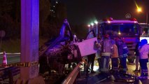 Son dakika haberi! TEM Otoyolu'nda bariyerlere çarpan otomobilin sürücüsü öldü