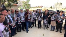 Pedidos de investigação após morte de jornalista da Al Jazeera