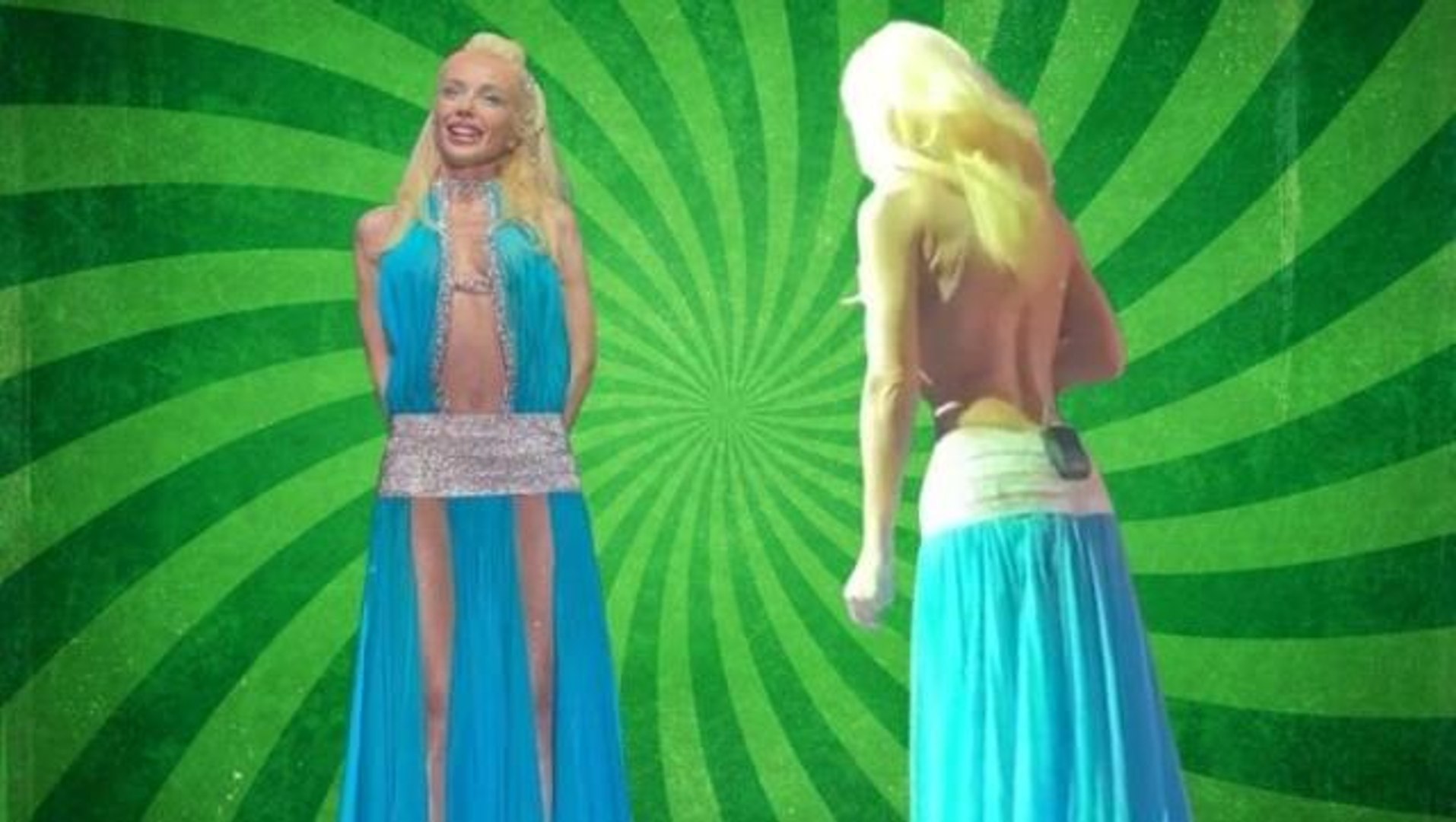 Gülşen'in 3 parçadan oluşan, mavi derin göğüs dekolteli elbisesi yine çok  cüretkardı - Dailymotion Video