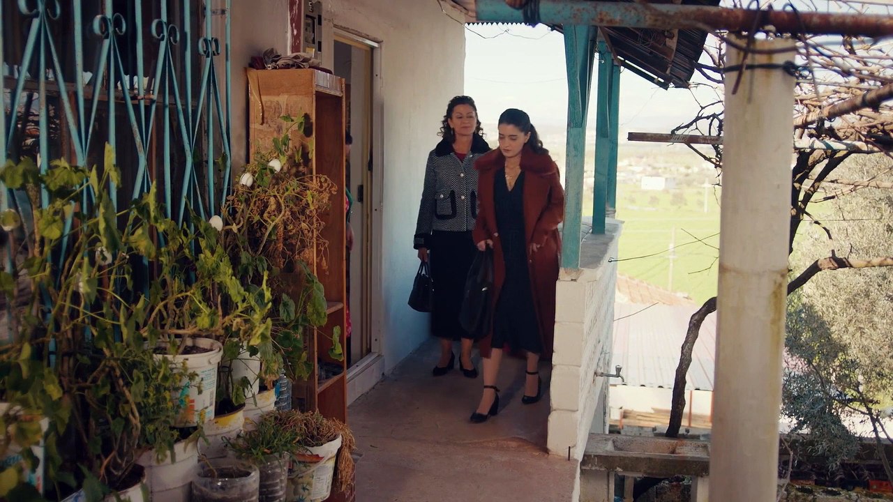 La Hija del Embajador - Sefirin Kizi - Capítulo 47 (AUDIO ESPAÑOL)